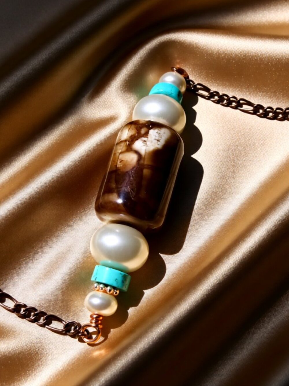 Coastal Grandma - Boholiscious Vibes! Warmly Feminine & OOAK Stone Necklace 21"